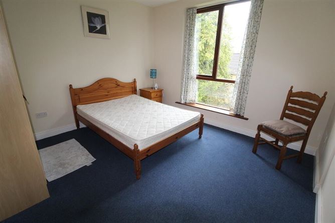 13 Sinann, Summerhill, Carrick-On-Shannon, Leitrim