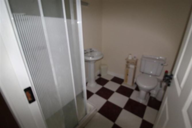 13 Sinann, Summerhill, Carrick-On-Shannon, Leitrim