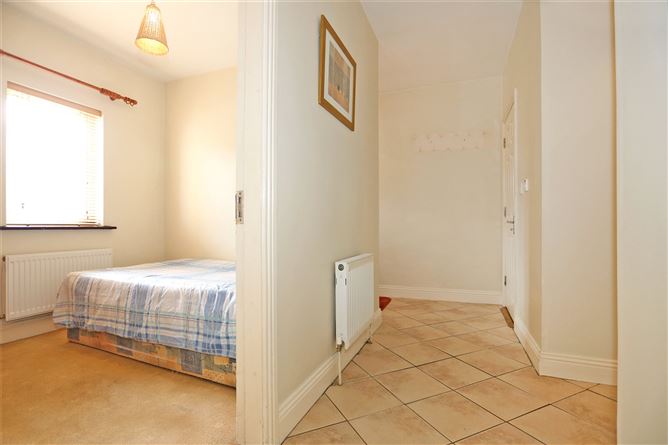 21 Ard Caoin Court, Ballycasey, Shannon, Co. Clare