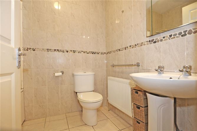 21 Ard Caoin Court, Ballycasey, Shannon, Co. Clare
