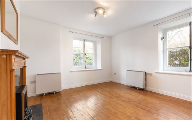 3 Hybreasal House, South Circular Road,   Dublin 8