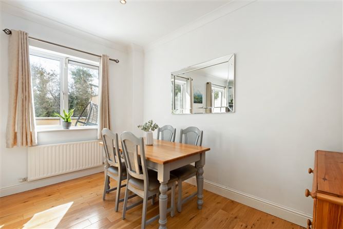 2 Hillcrest Manor, Templeogue, Dublin 6w