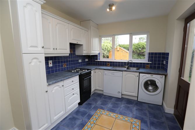 44 Shrewsbury Manor, Greenhills, Drogheda, Co. Louth