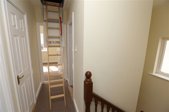 44 Shrewsbury Manor, Greenhills, Drogheda, Co. Louth