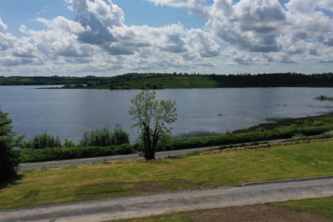 4 Lake View, Drumcong, Leitrim