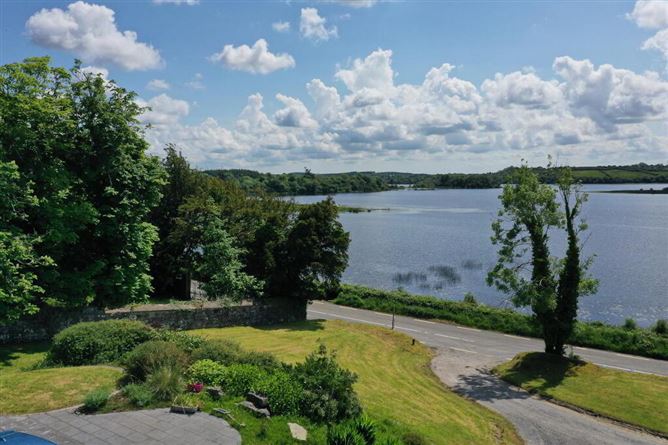 4 Lake View, Drumcong, Leitrim