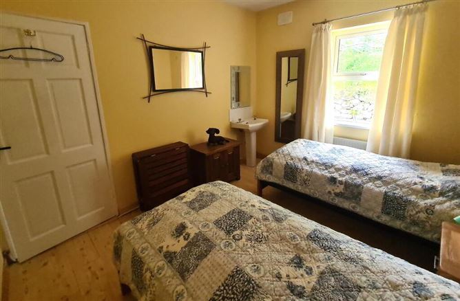 4 Lake View, Drumcong, Leitrim