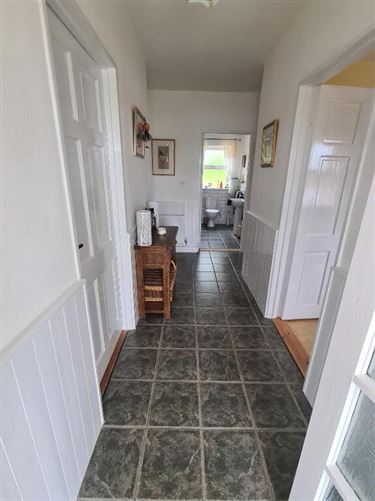 4 Lake View, Drumcong, Leitrim