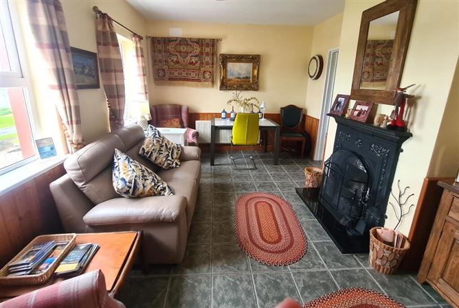 4 Lake View, Drumcong, Leitrim
