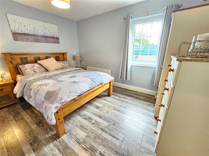 12 Dunaille, O'Callaghan's Mills, Co. Clare