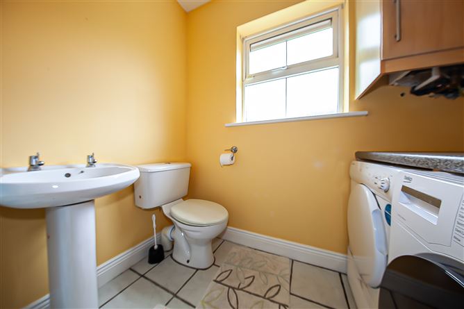 24 Mount Eustace Close, Tyrrelstown, Dublin 15