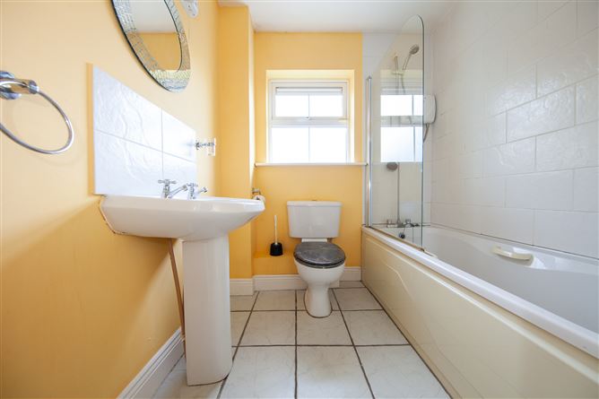 24 Mount Eustace Close, Tyrrelstown, Dublin 15