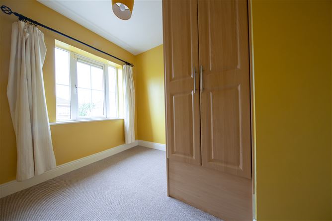 24 Mount Eustace Close, Tyrrelstown, Dublin 15