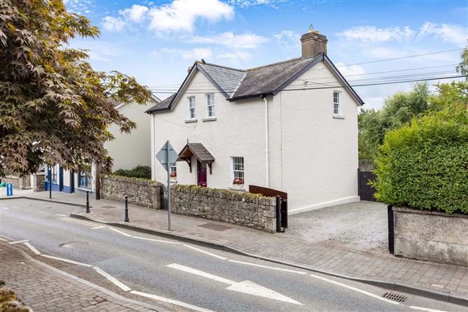 The Old Schoolhouse, Loman Street, Trim
