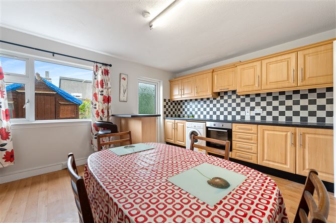 Photo 6 of 27 — 44 Greenhills Court, Douglas, Cork
