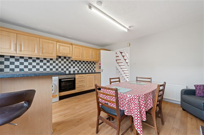 Photo 7 of 27 — 44 Greenhills Court, Douglas, Cork