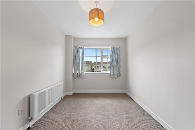 Photo 13 of 27 — 44 Greenhills Court, Douglas, Cork