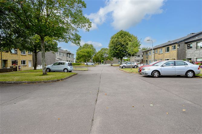 Photo 26 of 27 — 44 Greenhills Court, Douglas, Cork