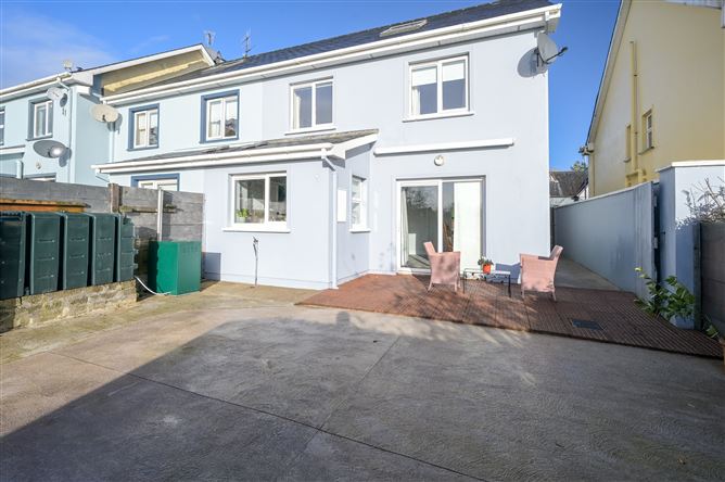 6 Woodside, Dunderrow, Kinsale, Co. Cork