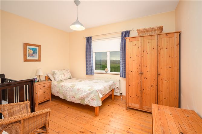 6 Woodside, Dunderrow, Kinsale, Co. Cork