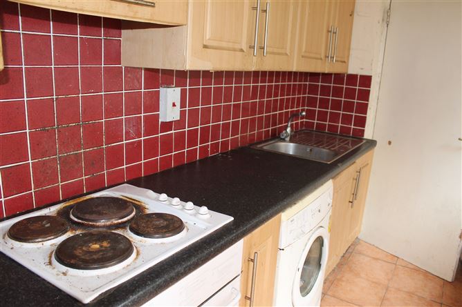 4 Poole's Terrace, Dolphins Barn,   Dublin 8