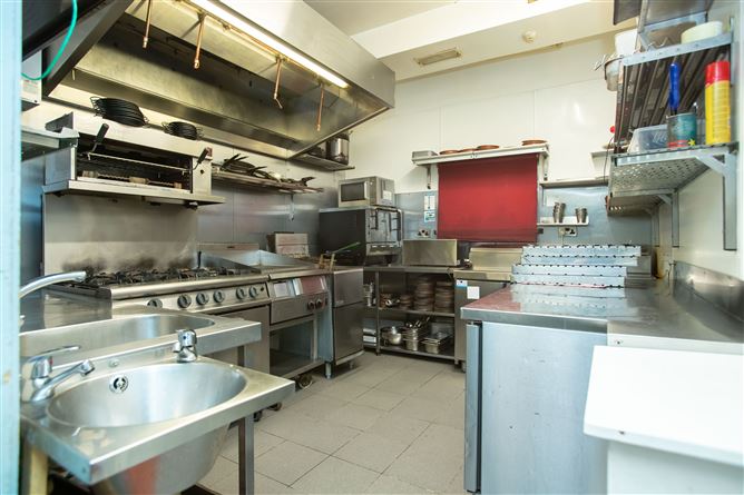 99 Clanbrassil Street, Dundalk, Louth