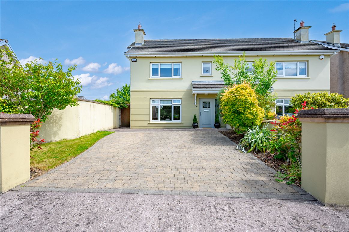 42 Kilbrody, Mount Oval Village, Rochestown, Cork