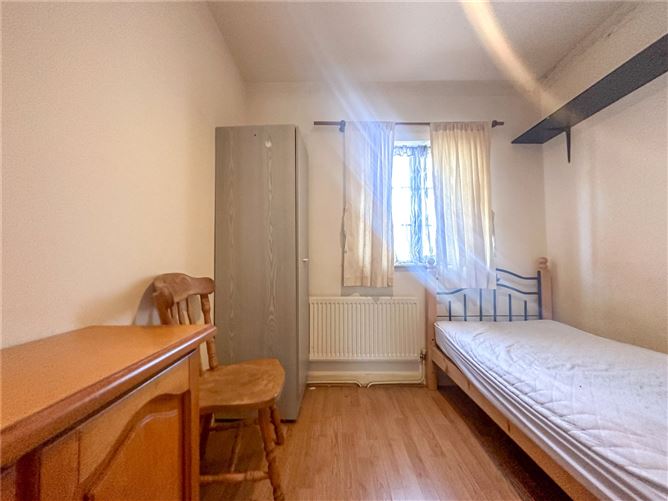 152 Castlepark, Ballybane, Galway
