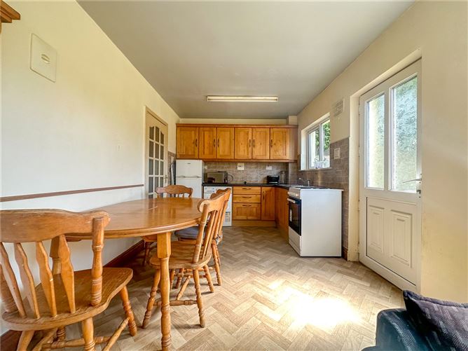 152 Castlepark, Ballybane, Galway
