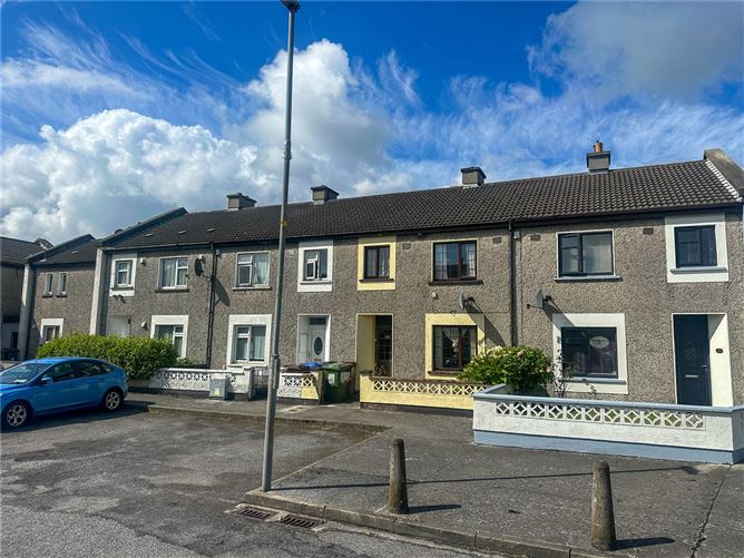 152 Castlepark, Ballybane, Galway