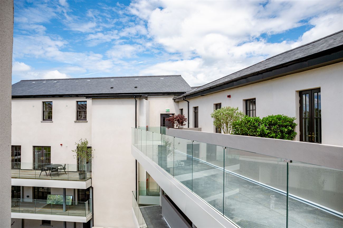 Avila, Convent Garden, Kinsale, Cork