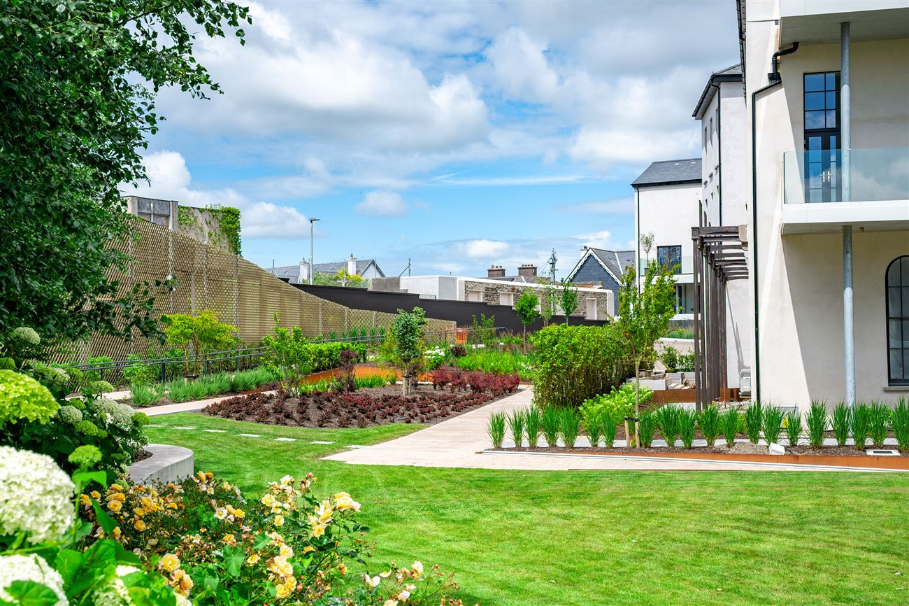 Avila, Convent Garden, Kinsale, Cork