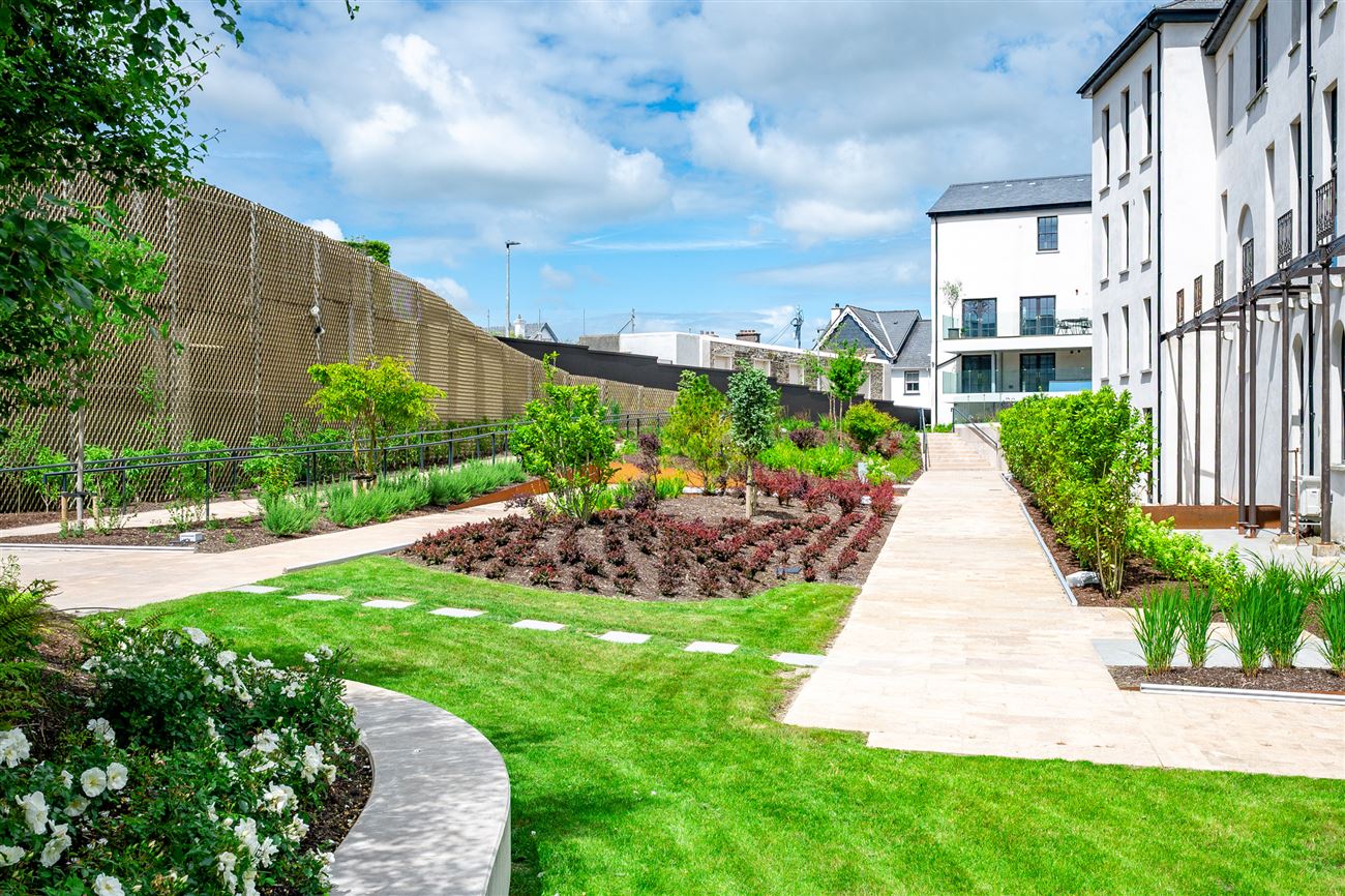Avila, Convent Garden, Kinsale, Cork