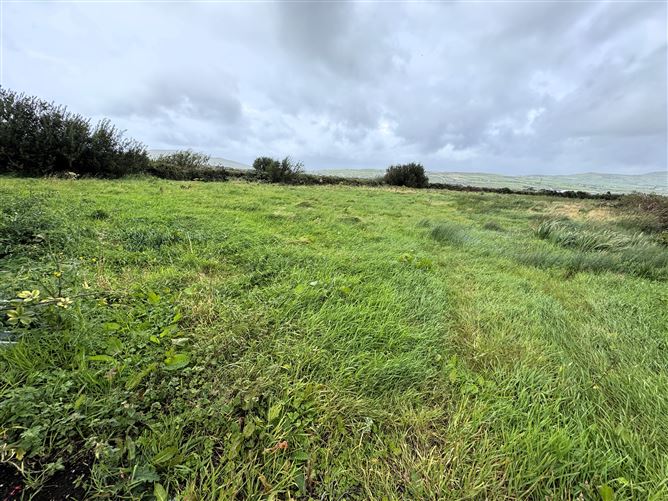 Ref 1202 - Old Farmhouse, Doory, Portmagee, Kerry