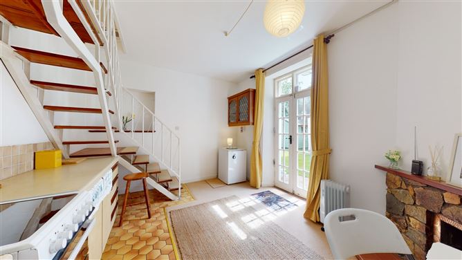 The Mews, 3a Railway Road, Dalkey, County Dublin