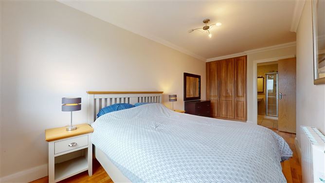 28 Cois Locha, Saleen, Castlebar, Co. Mayo