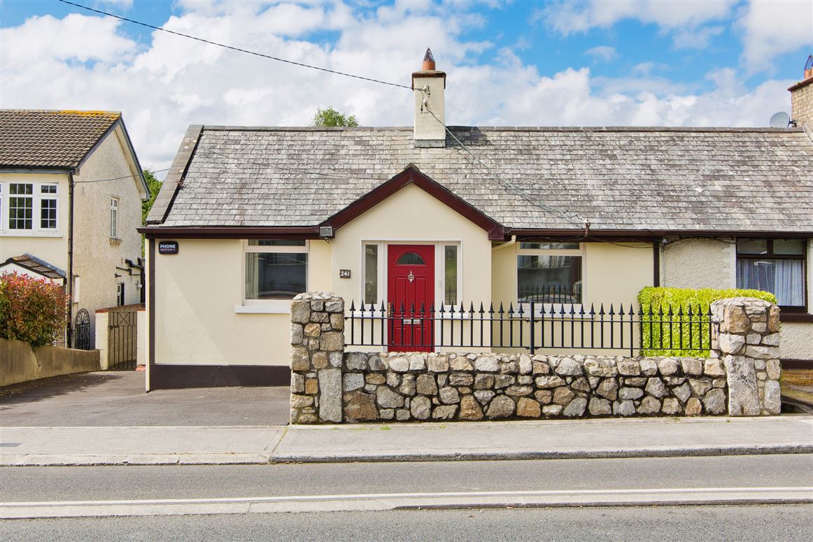 241 Pottery Road, Dun Laoghaire, Co. Dublin