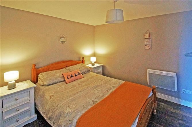 1 Bed in Dungarvan,Dungarvan,  Waterford