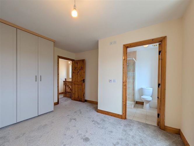 Photo 12 of 21 — 43 Springvale, Tubbercurry, Sligo