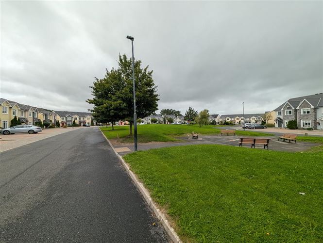 Photo 21 of 21 — 43 Springvale, Tubbercurry, Sligo