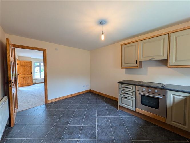 Photo 7 of 21 — 43 Springvale, Tubbercurry, Sligo