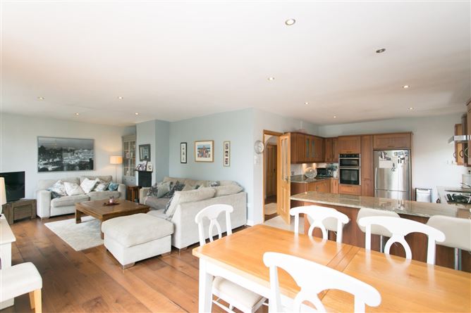 Photo 9 of 37 — 4 Wilson Road, Mount Merrion, Co. Dublin