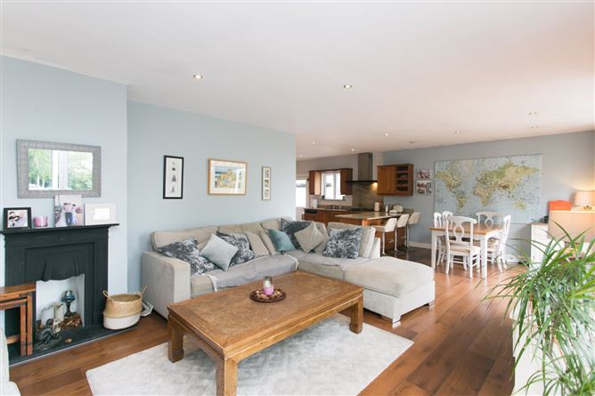 Photo 10 of 37 — 4 Wilson Road, Mount Merrion, Co. Dublin