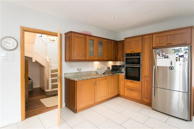Photo 12 of 37 — 4 Wilson Road, Mount Merrion, Co. Dublin