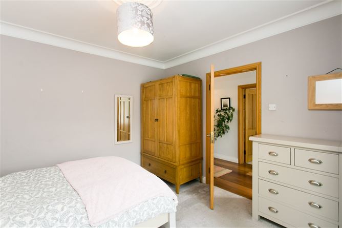 Photo 19 of 37 — 4 Wilson Road, Mount Merrion, Co. Dublin