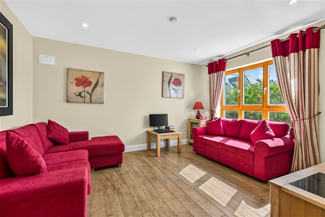 4 Oyster Bay , Rosses point, Sligo