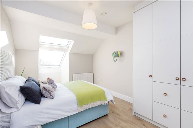 2 Norabrook, Howth Road, Clontarf