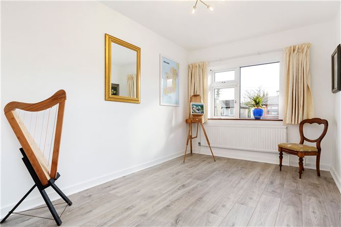 54 Avondale Lawn, Blackrock, Co. Dublin