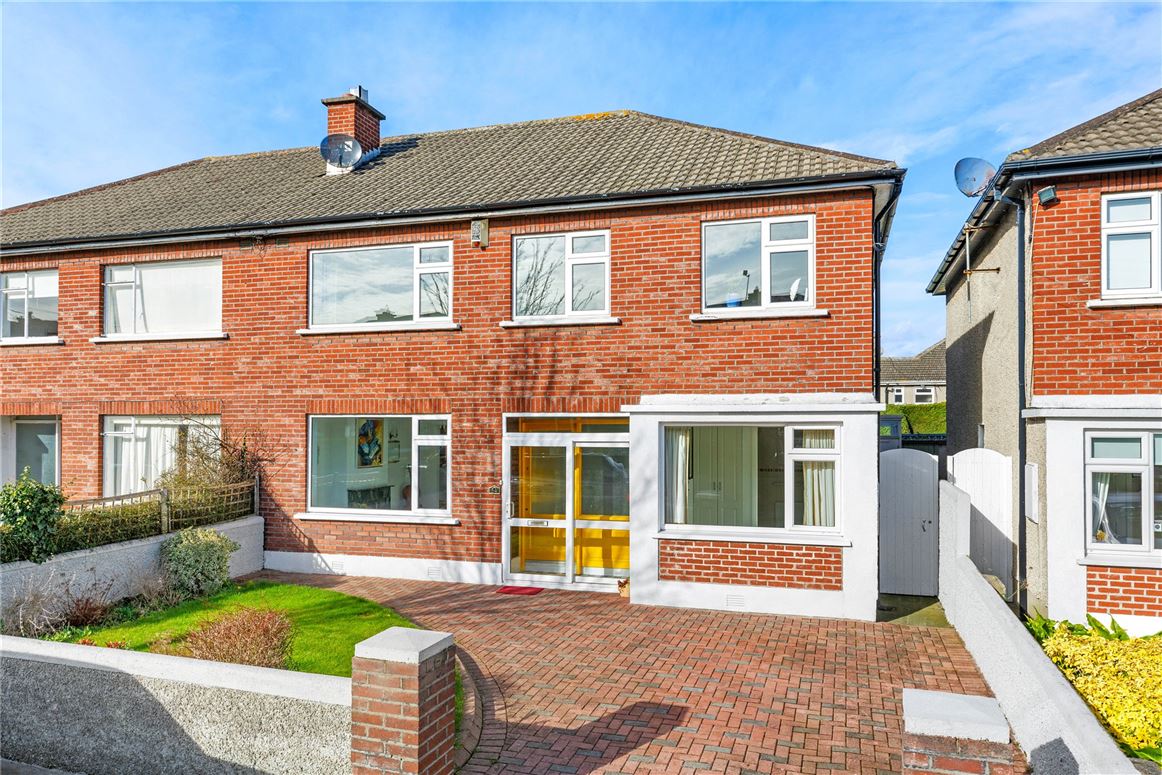54 Avondale Lawn, Blackrock, Co. Dublin