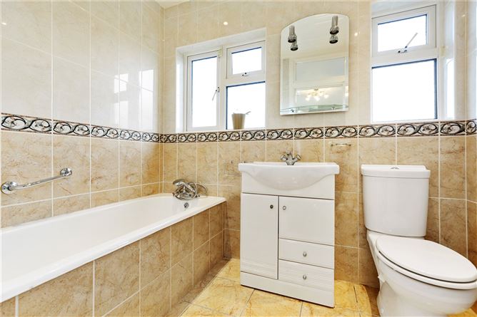 54 Avondale Lawn, Blackrock, Co. Dublin